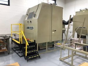 height adjustable machine access work platform around machine